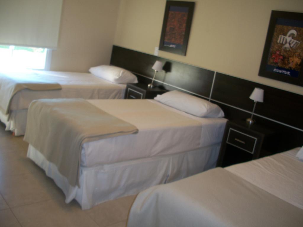 Ls Hotel Salta Værelse billede