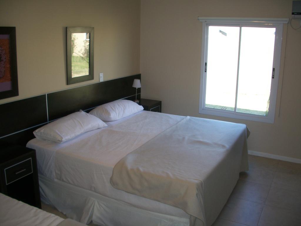 Ls Hotel Salta Værelse billede